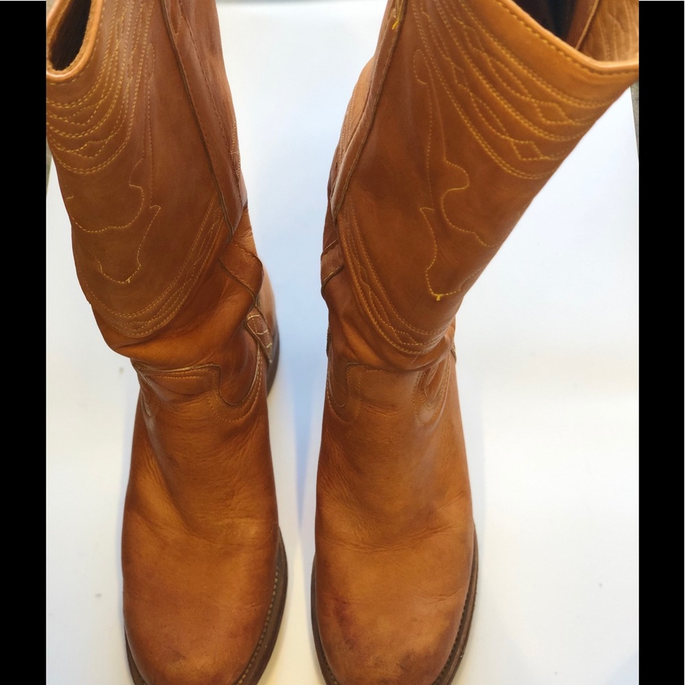 Frye women’s size 8 B riding boots